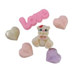 Фигурка из шоколадной глазури "Мишка, сердечки и LOVE" 