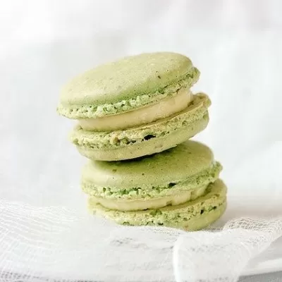Фисташковые макарон